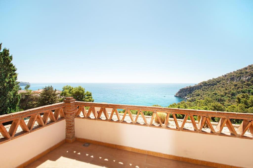 Sunny House With Great Sea Views, 3 Terraces, Private Heated Pool And Sauna La Herradura  Ngoại thất bức ảnh